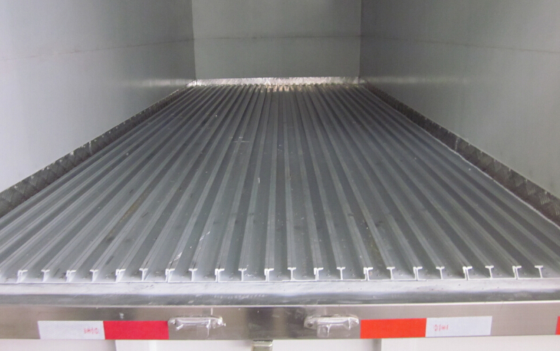 <a href=http://www.hanyanhange.cn/lcc/ target=_blank class=infotextkey>冷藏車</a>通風槽,冷藏車地板通風槽圖片
