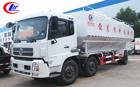 30立方東風(fēng)天錦小三軸<a href=http://www.hanyanhange.cn/siliaoche/ target=_blank class=infotextkey>飼料車</a>